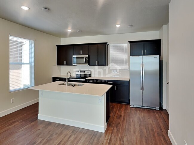 Photo - 11023 S Blue Bayou Dr