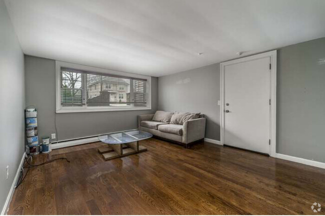 Building Photo - 469 Sea St Unit #2 Rental