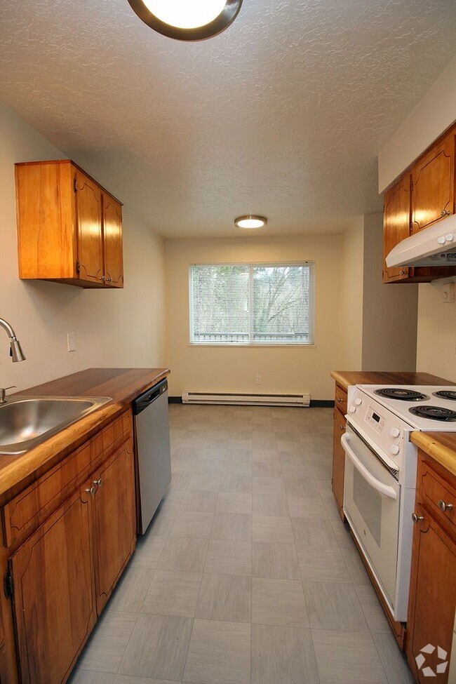 Building Photo - 3736 SW 10th Ave Rental