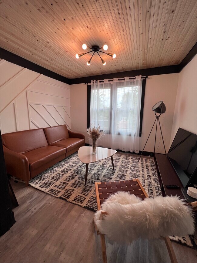 Photo - OFF Broadway Triplex