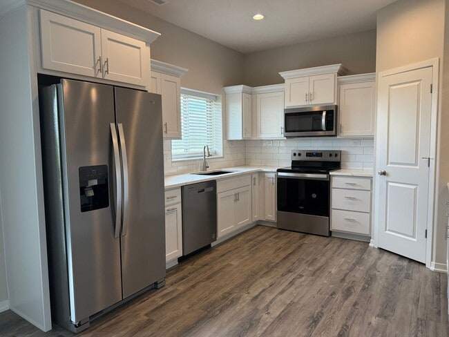 Building Photo - Brand New Spacious 2-Story with 3 bedrooms... Rental