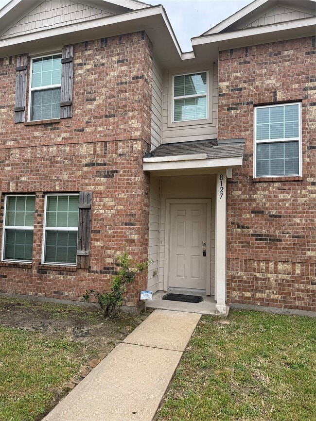 Photo - 8127 Almera Falls Dr
