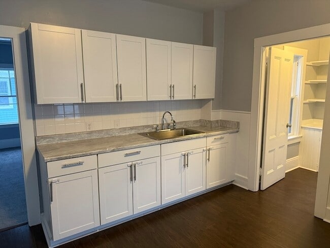 Photo - 5 Lothrop St