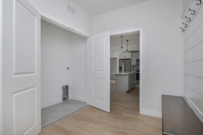 Photo - 100 N Main St Unit 102