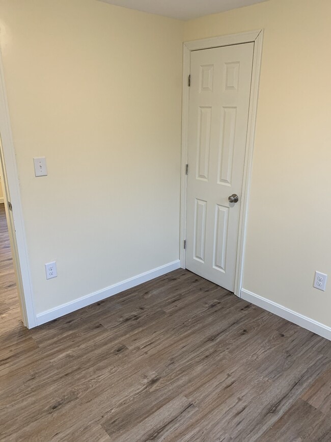 Photo - 47 Maywood St Unit 3