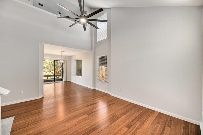 Photo - 9416 Bradner Dr