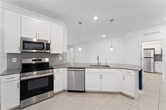 Photo - 4751 Waltham Forest Dr