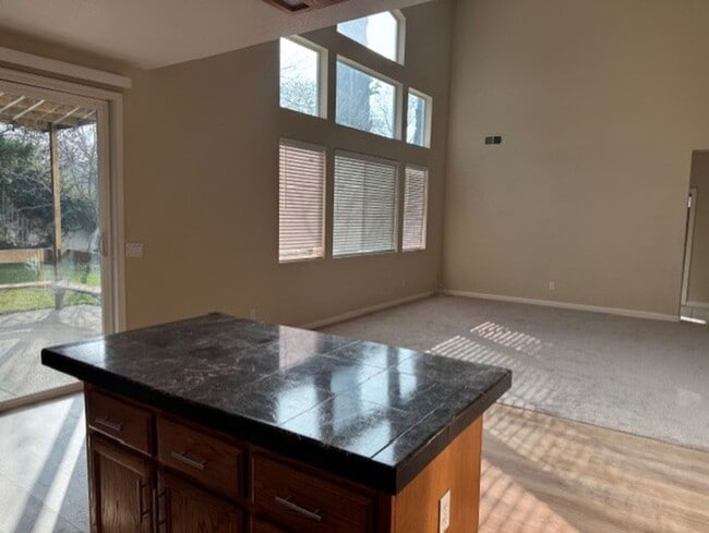 Photo - Great home in Elk Grove!