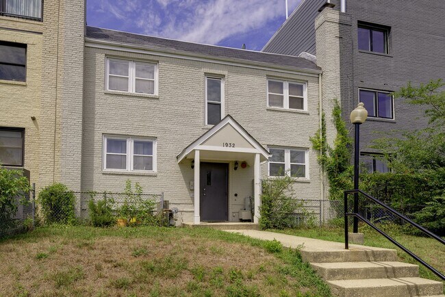 1932 3rd St NE Unidad 102