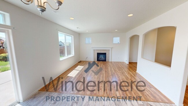 Photo - 229 Kokanee Ln