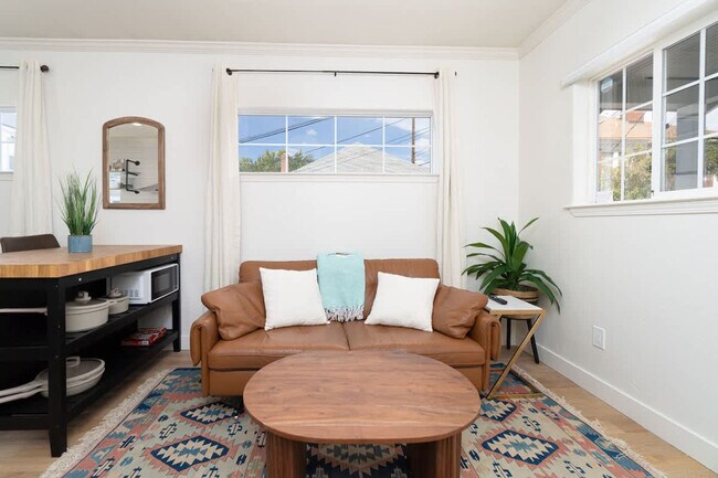 142 Bell St Unit SI ID1250763P