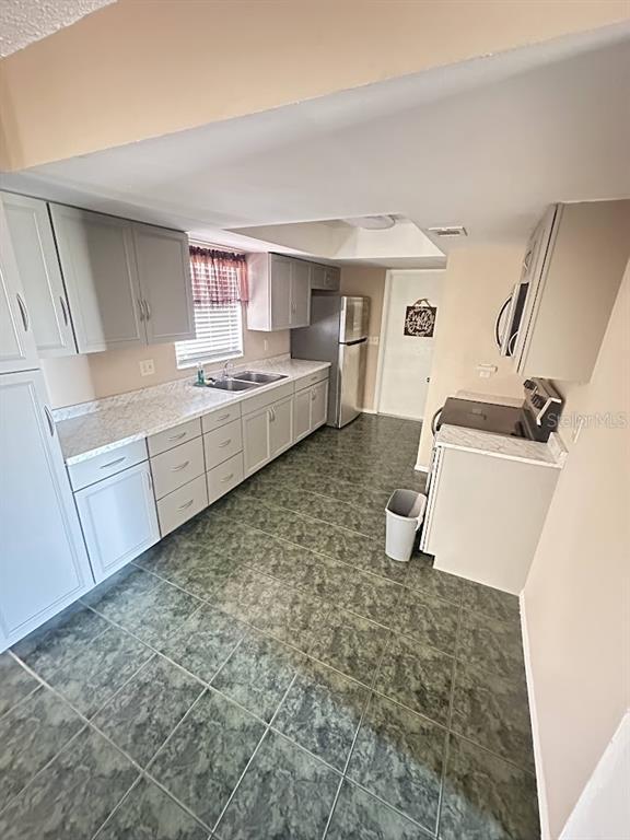 Photo - 106 Toluca Dr