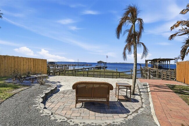 Photo - 6254 Alligator Lake Shore E