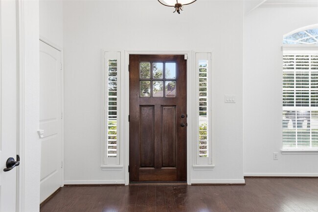 Photo - 212 Fallow Buck Ct