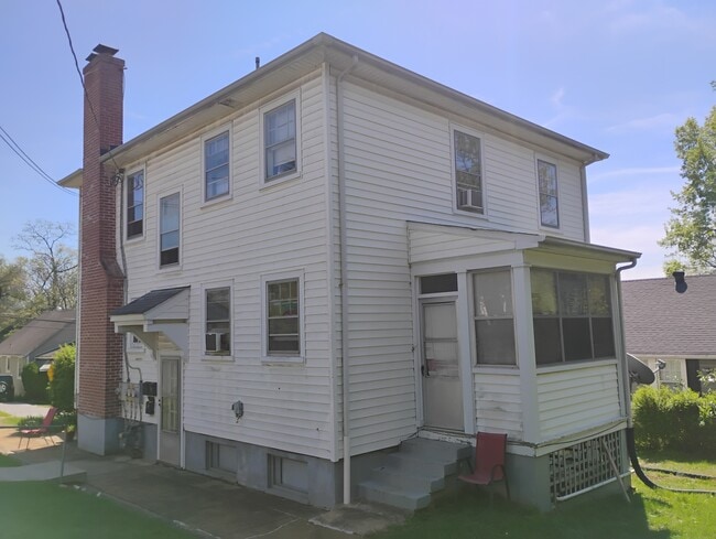 Photo - 701 Orchard St