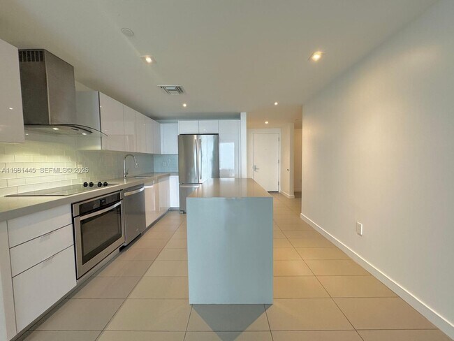 Photo - 1600 NE 1st Ave Unidad 3511