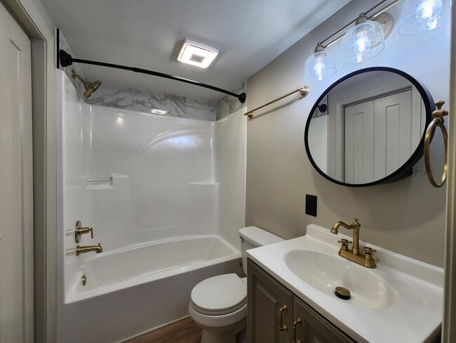 Photo - 3505 Fairview St SW Unit 3505