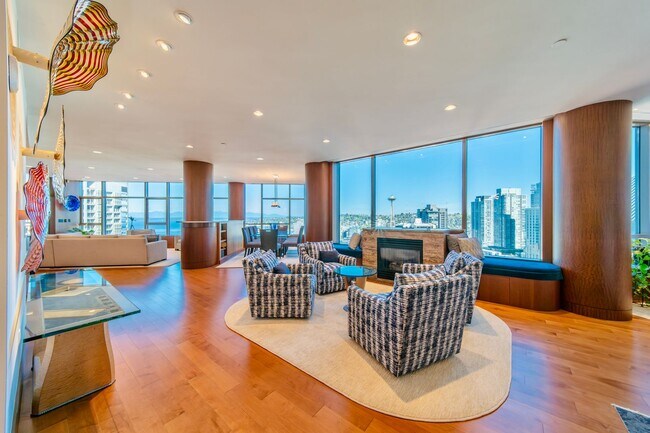 Building Photo - 2Bd/2.5Ba Seattle  Penthouse Unit 2