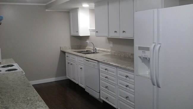 Photo - 7646 S 2920 W