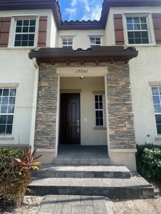 Photo - 17051 SW 96th St