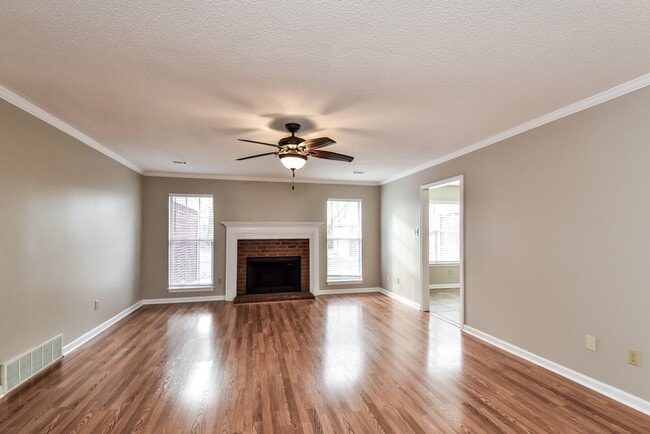 Photo - 5205 Plum Tree Dr