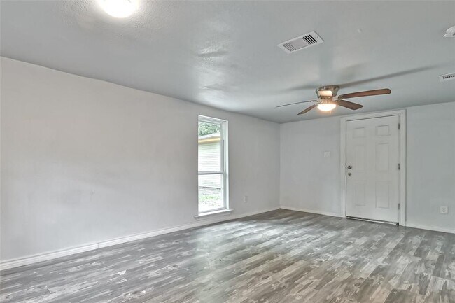 Photo - 4416 Quitman St