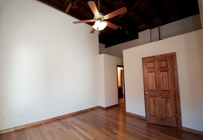 Photo - Union Biscuit Warehouse 202 Unit UB 202