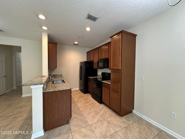 Building Photo - 111 Moultrie Village Ln Rental