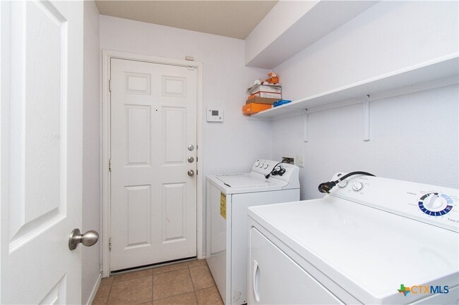 Photo - 6300 Clear Brook Dr
