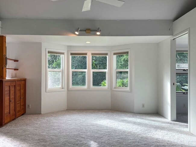 Photo - Available Now! Maunawili neighborhood - Adorable 2 bedroom cottage