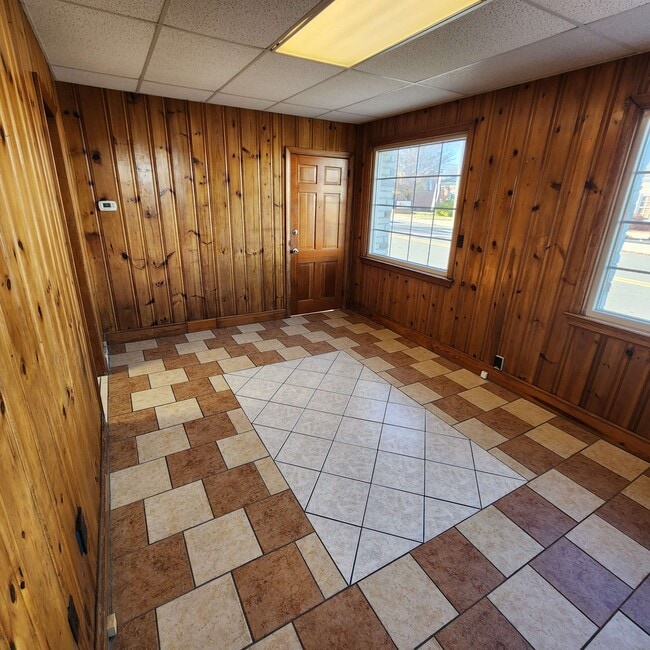 Photo - 102 Vermillion St Unit A Groundfloor