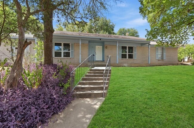 Building Photo - 6108 Cherrylawn Cir
