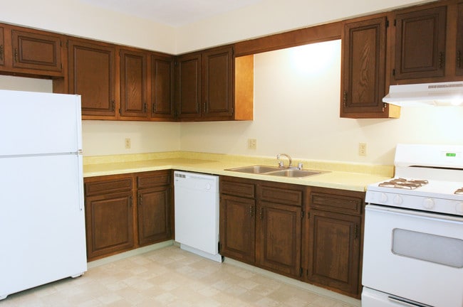 Photo - Perry Hills Colony