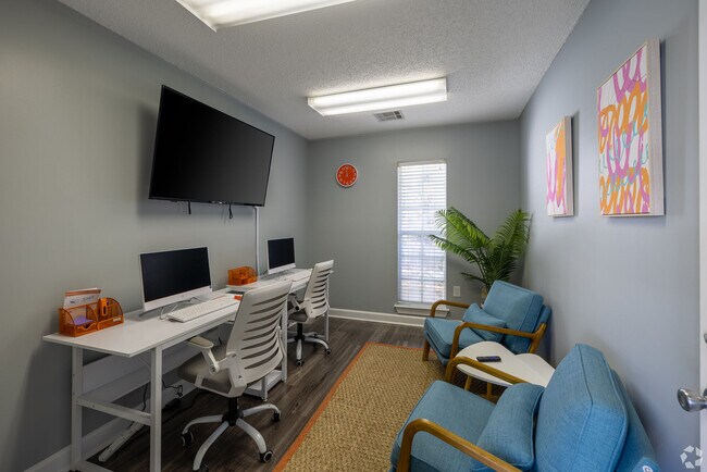 Forest Pointe Apts