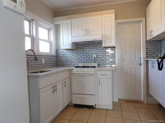 Photo - 170 N Wellwood Ave