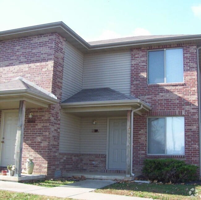 Building Photo - Fairway Tri-Plex Unit 3319 Fairway Rental