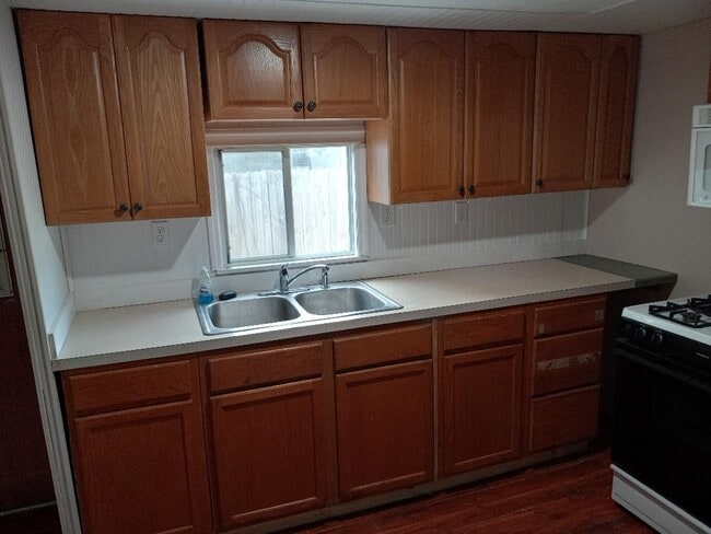 Photo - 5231 80th St N