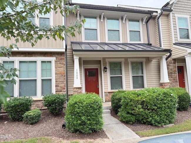 Building Photo - 1008 Midtowne Way