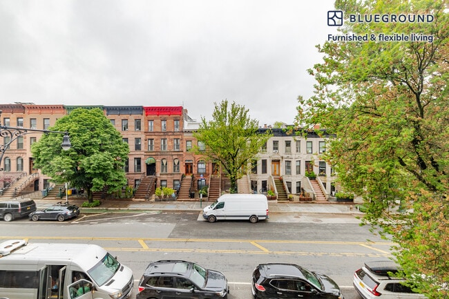 Photo - 511 9th St Unidad FL3-ID1850