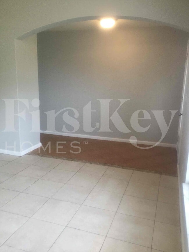 Photo - 662 SW Sandbar Terrace