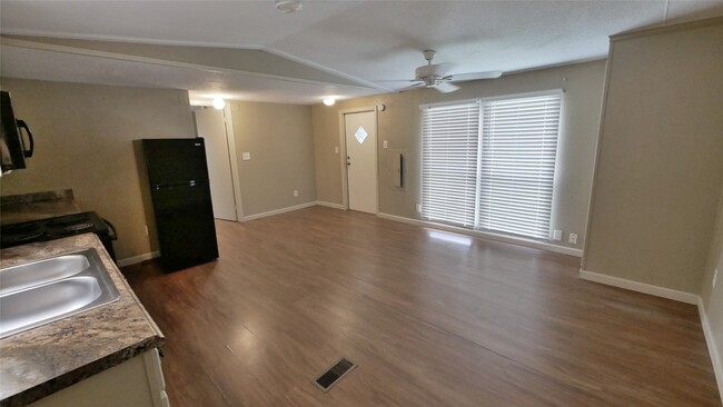 Photo - 1815 Leaman Ave Unit 1