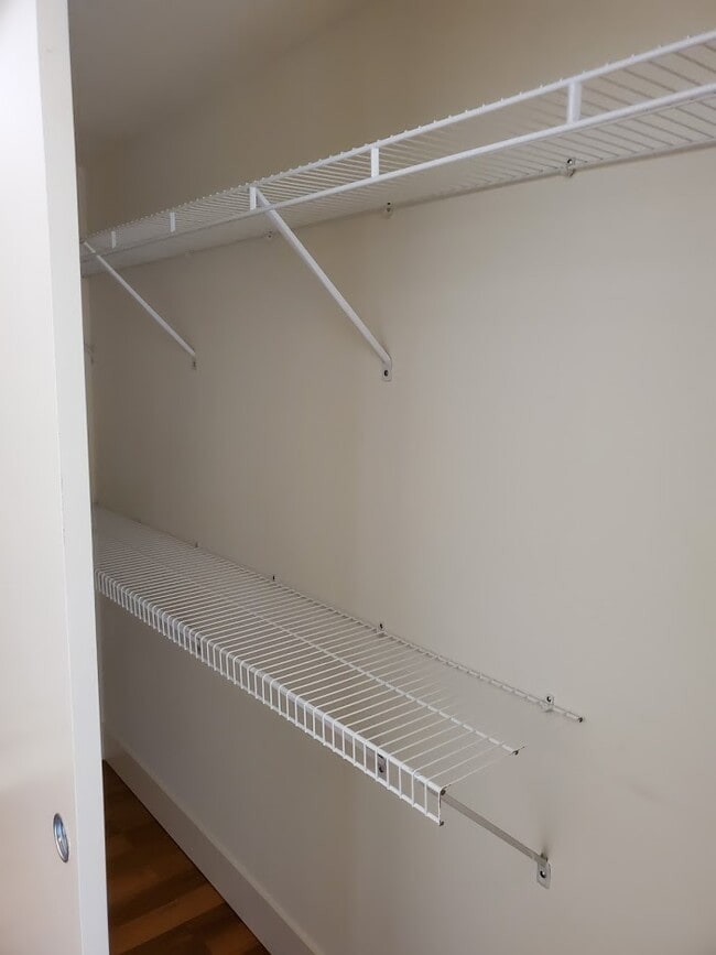 Building Photo - 2911 2nd Ave Unit 609