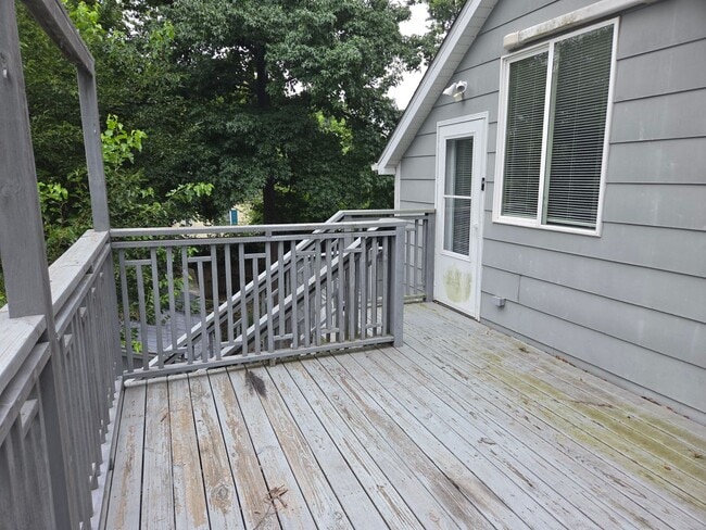 Photo - 604 Florence Ave Unit 201