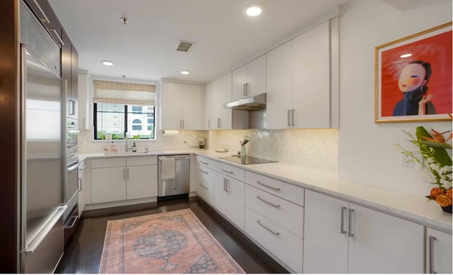 Photo - 930 Acoma St Unit 211