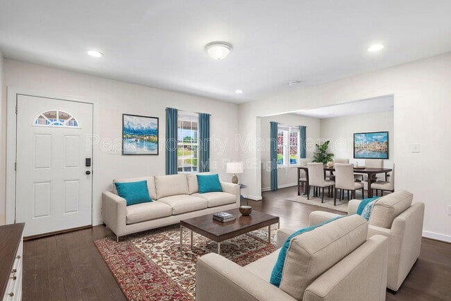 Photo - 819 Kinney St