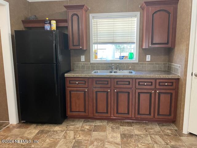 Photo - 8891 Snellgrove Ave