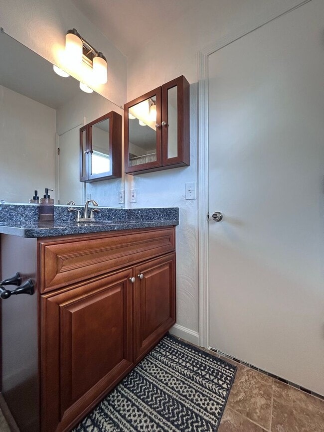 Photo - 3-bedroom Gem in the heart of Virginia Beach! "ASK ABOUT OUR ZERO DEPOSIT"