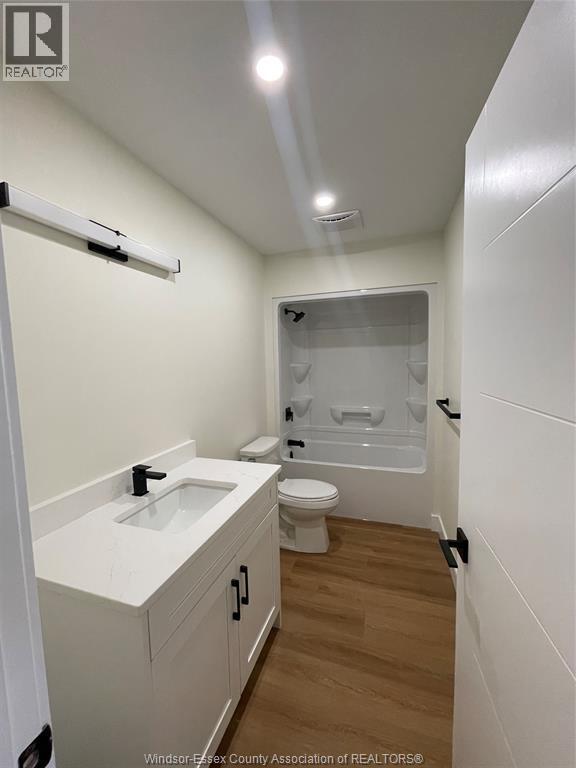 Photo - 1327 HENRY Frd