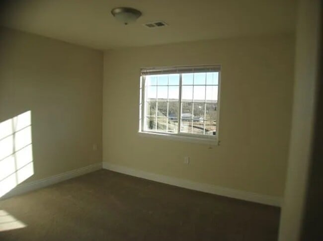 Photo - 115 Montalto Dr