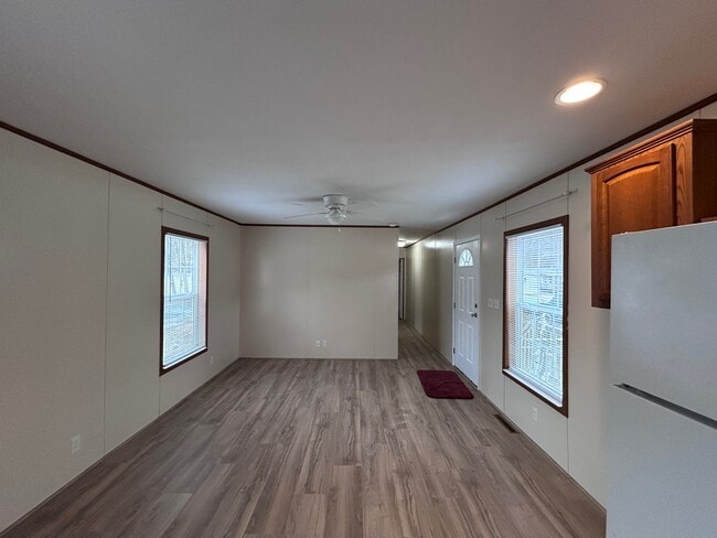 Photo - 5 Oak Tree Ln